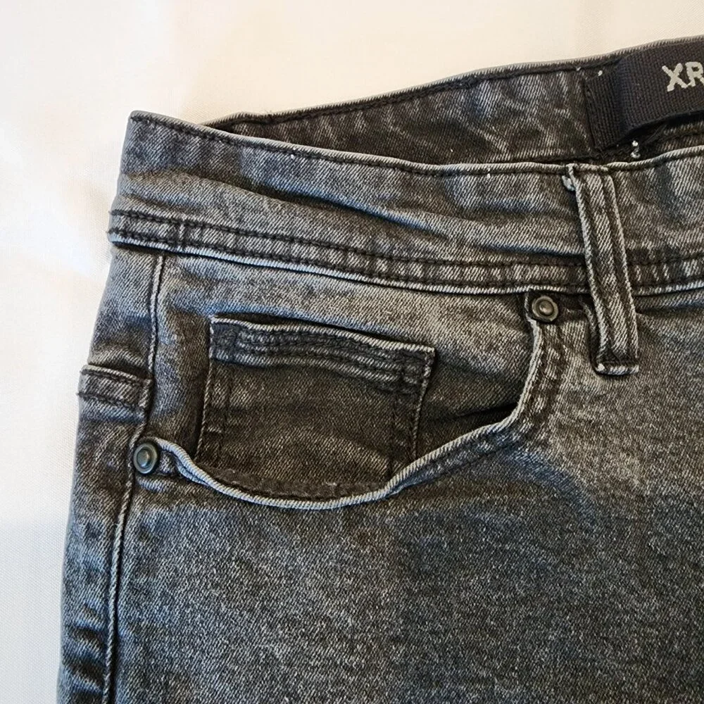 XRAY Jeans Mens 34x32 Black Straight Leg Denim Mid Rise 5 Pocket Streetwear